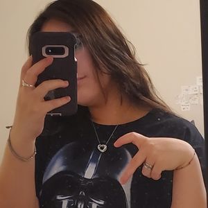 Meet your Posher, Isabella